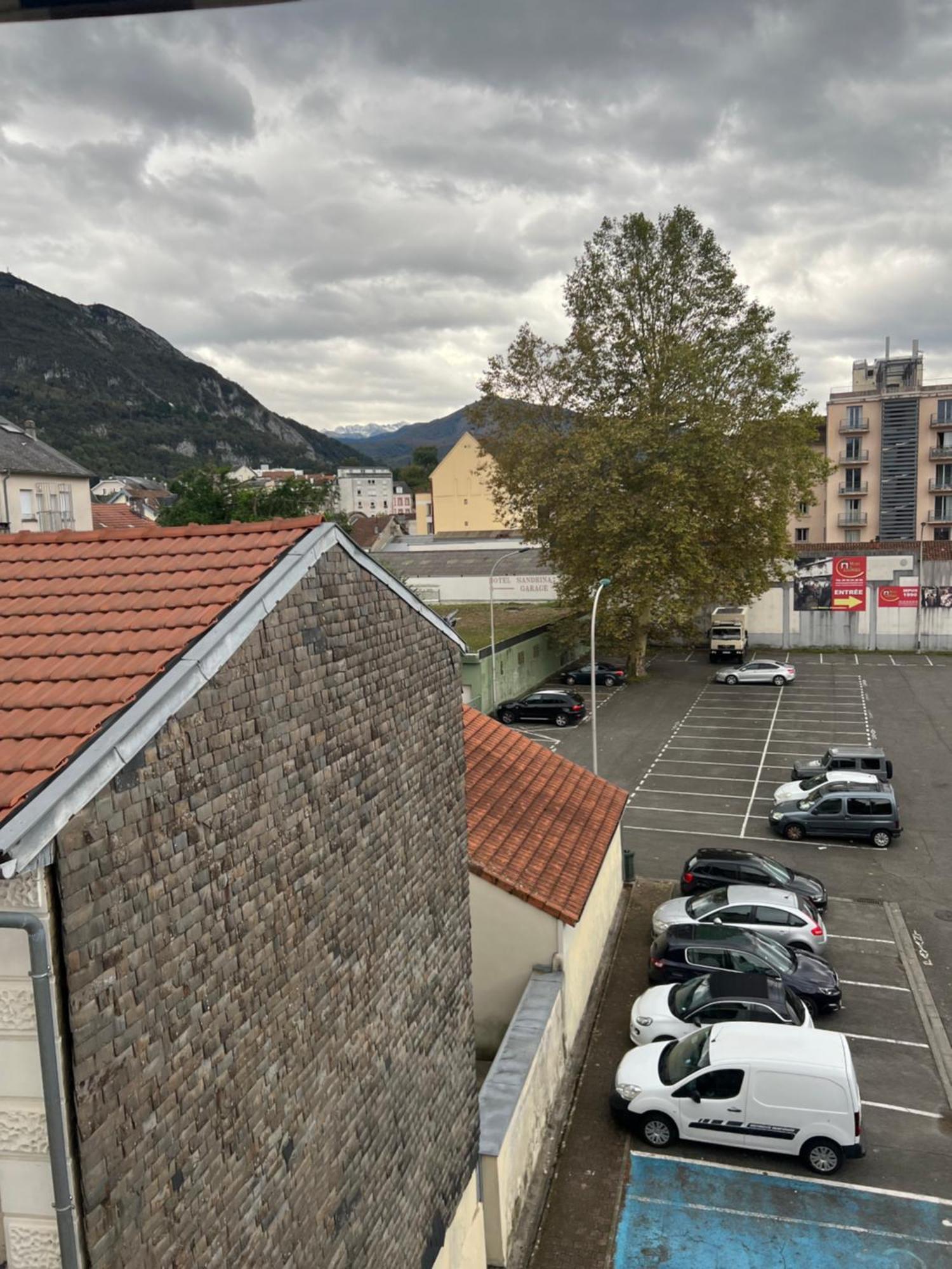 Residence Sainte Therese - La Villa Selva Lourdes Exteriör bild